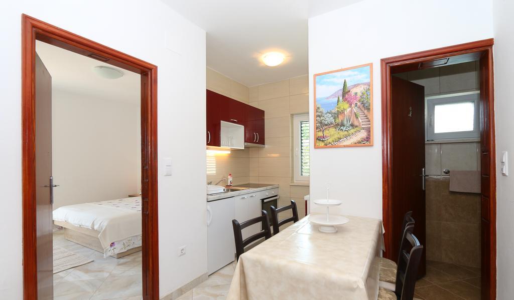 Apartments Jadranka Ловиште Экстерьер фото