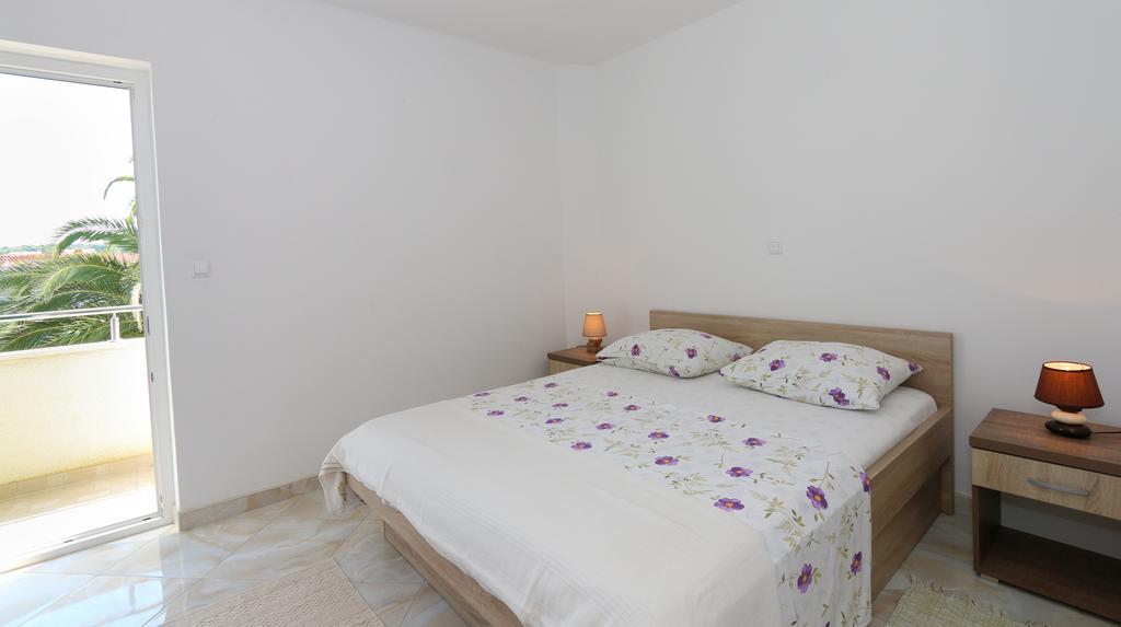 Apartments Jadranka Ловиште Экстерьер фото