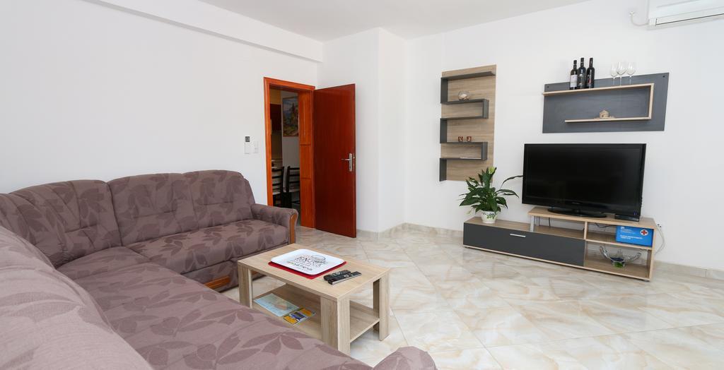 Apartments Jadranka Ловиште Экстерьер фото